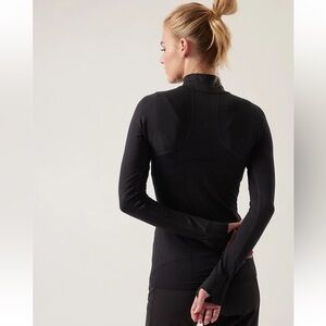 NWT Athleta Momentum 1/2 Zip Solid Black Large